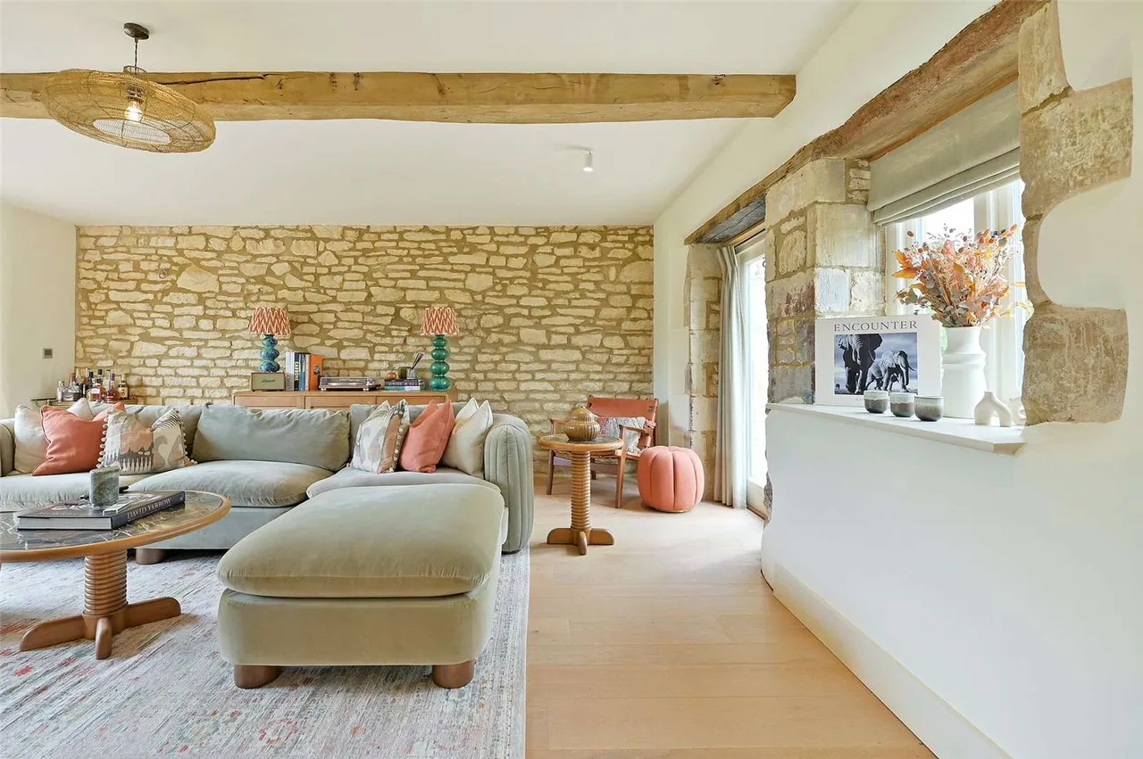 Oxford Road, Burford, Oxfordshire, OX18 4ET, photo 7