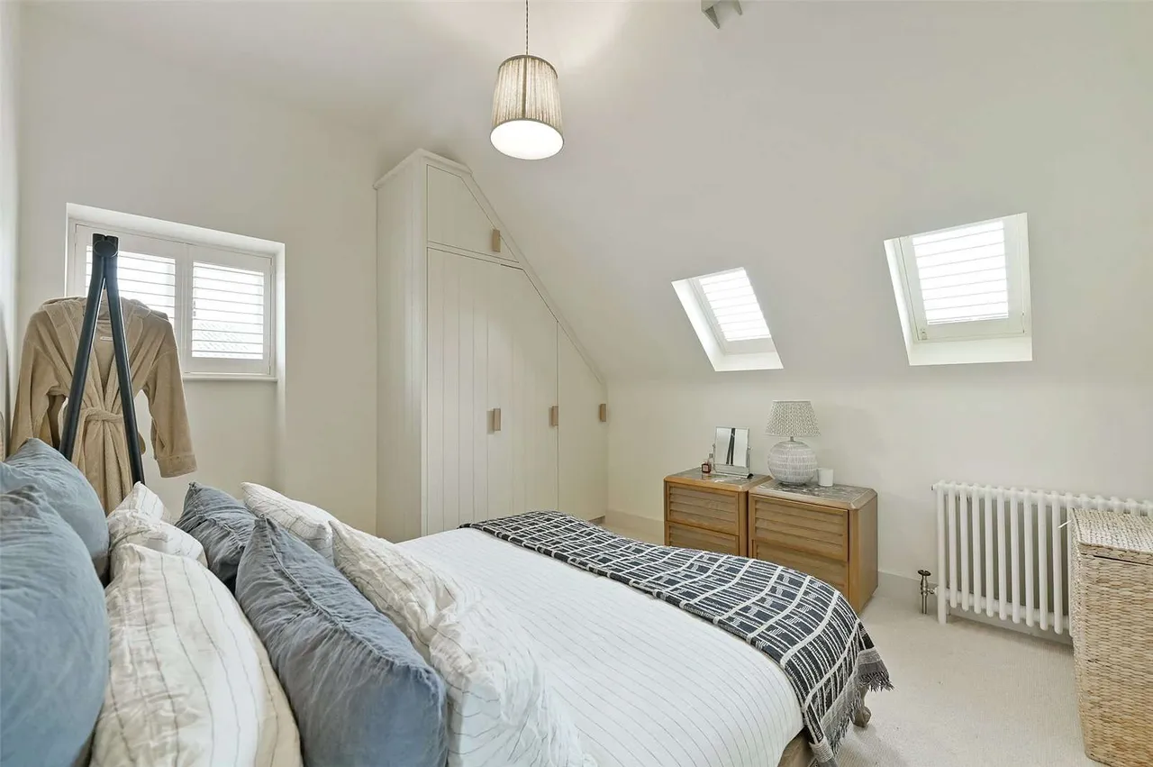 Oxford Road, Burford, Oxfordshire, OX18 4ET, photo 8