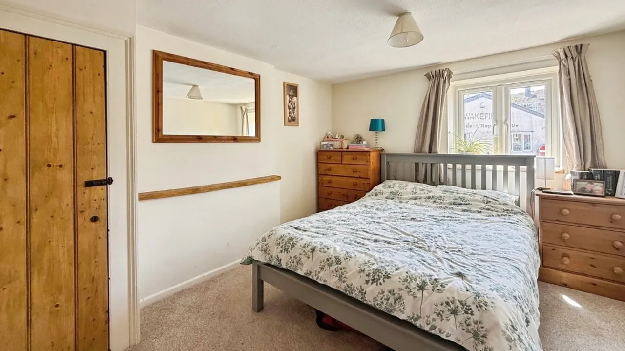 West Street, Warminster, photo 9