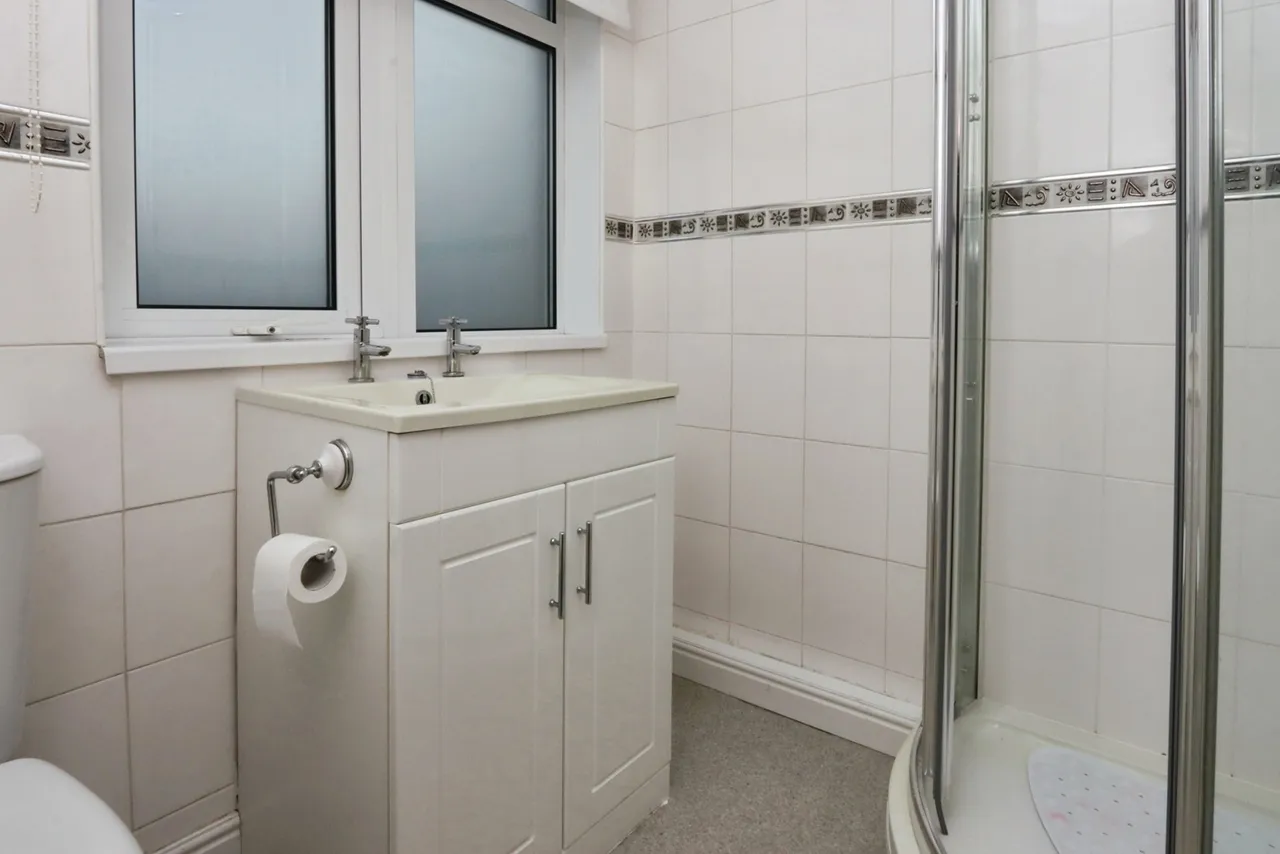 Hurlfield Avenue, Sheffield, South Yorkshire, S12, photo 9