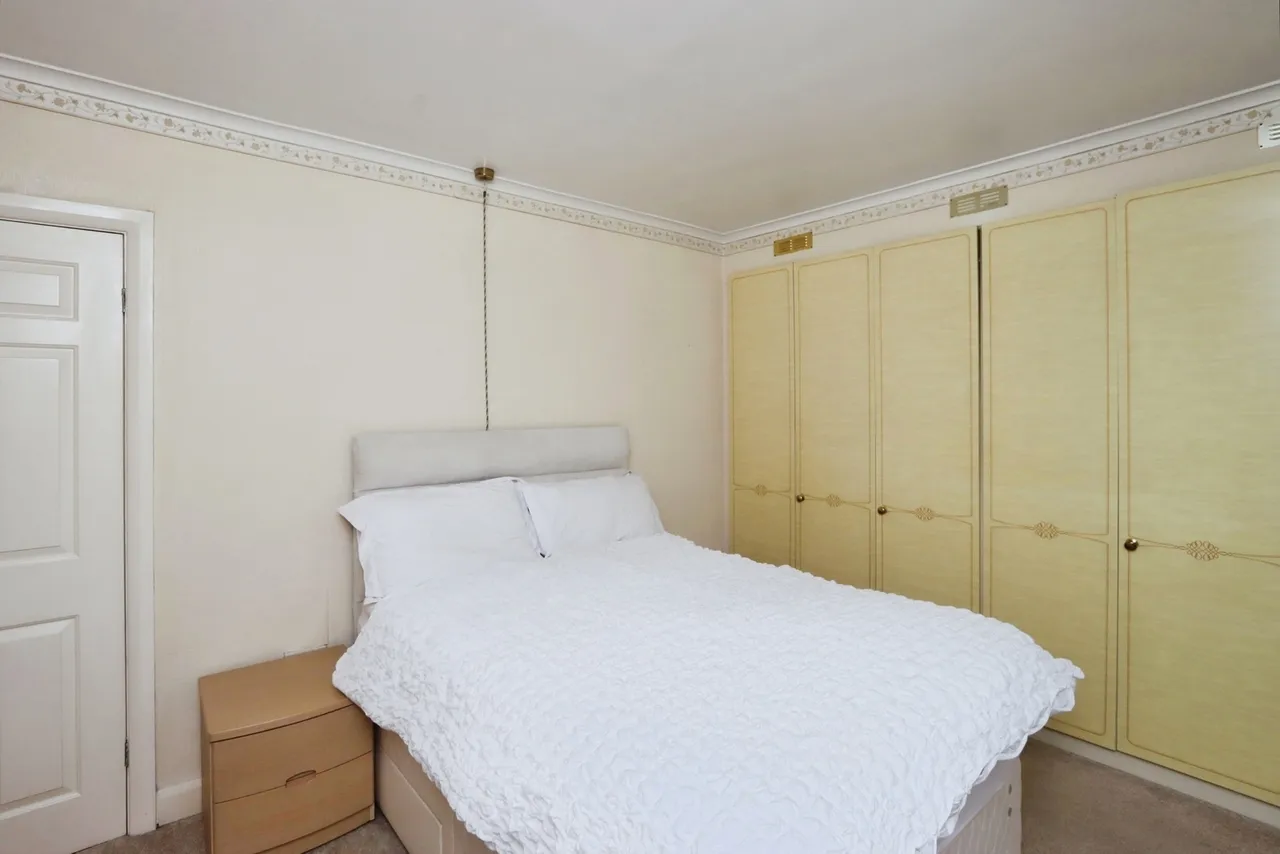 Hurlfield Avenue, Sheffield, South Yorkshire, S12, photo 19