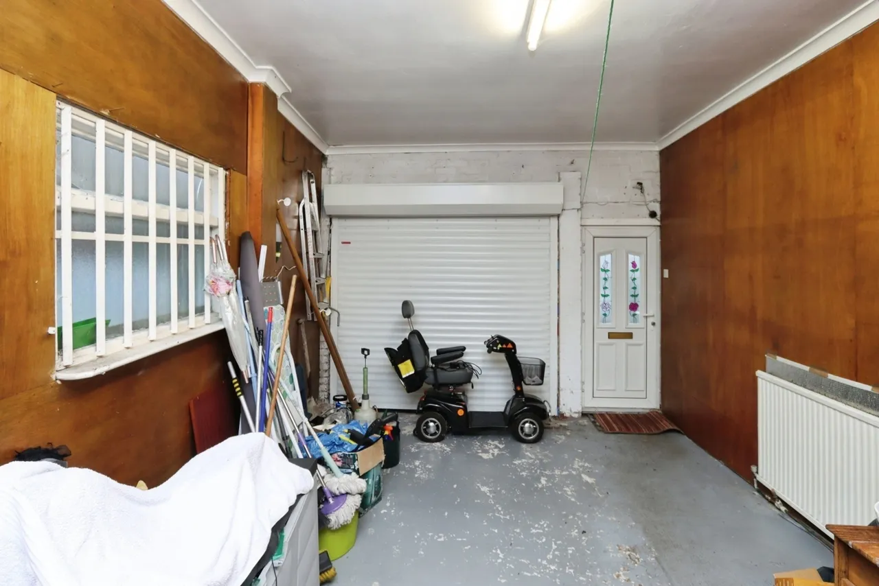 Hurlfield Avenue, Sheffield, South Yorkshire, S12, photo 21