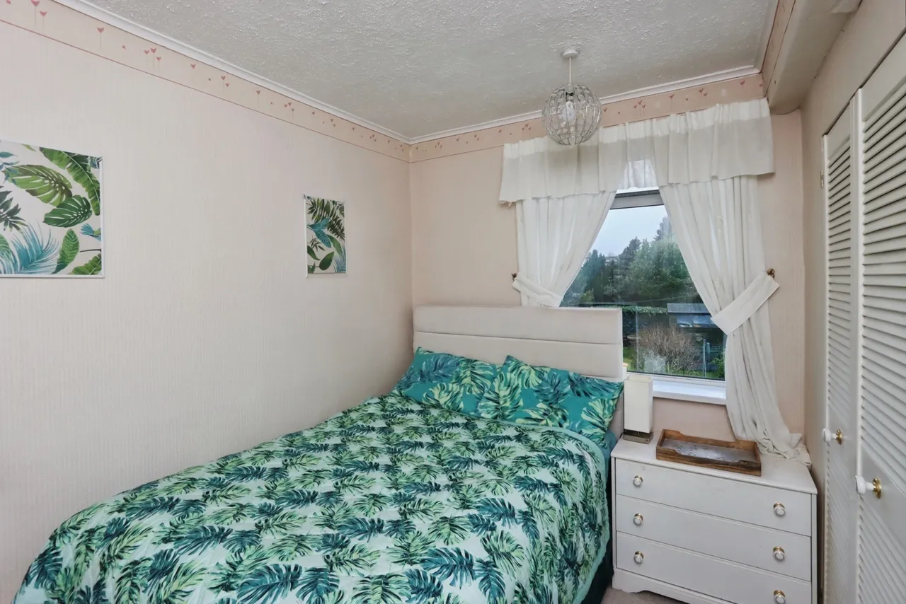 Hurlfield Avenue, Sheffield, South Yorkshire, S12, photo 7