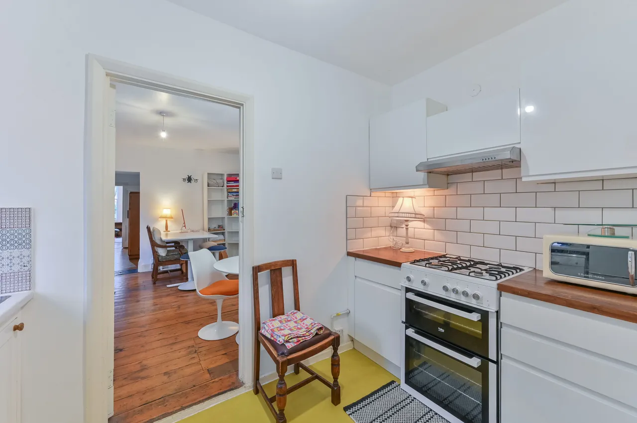 Ground Floor, 3 Helix Gardens, London, photo 11