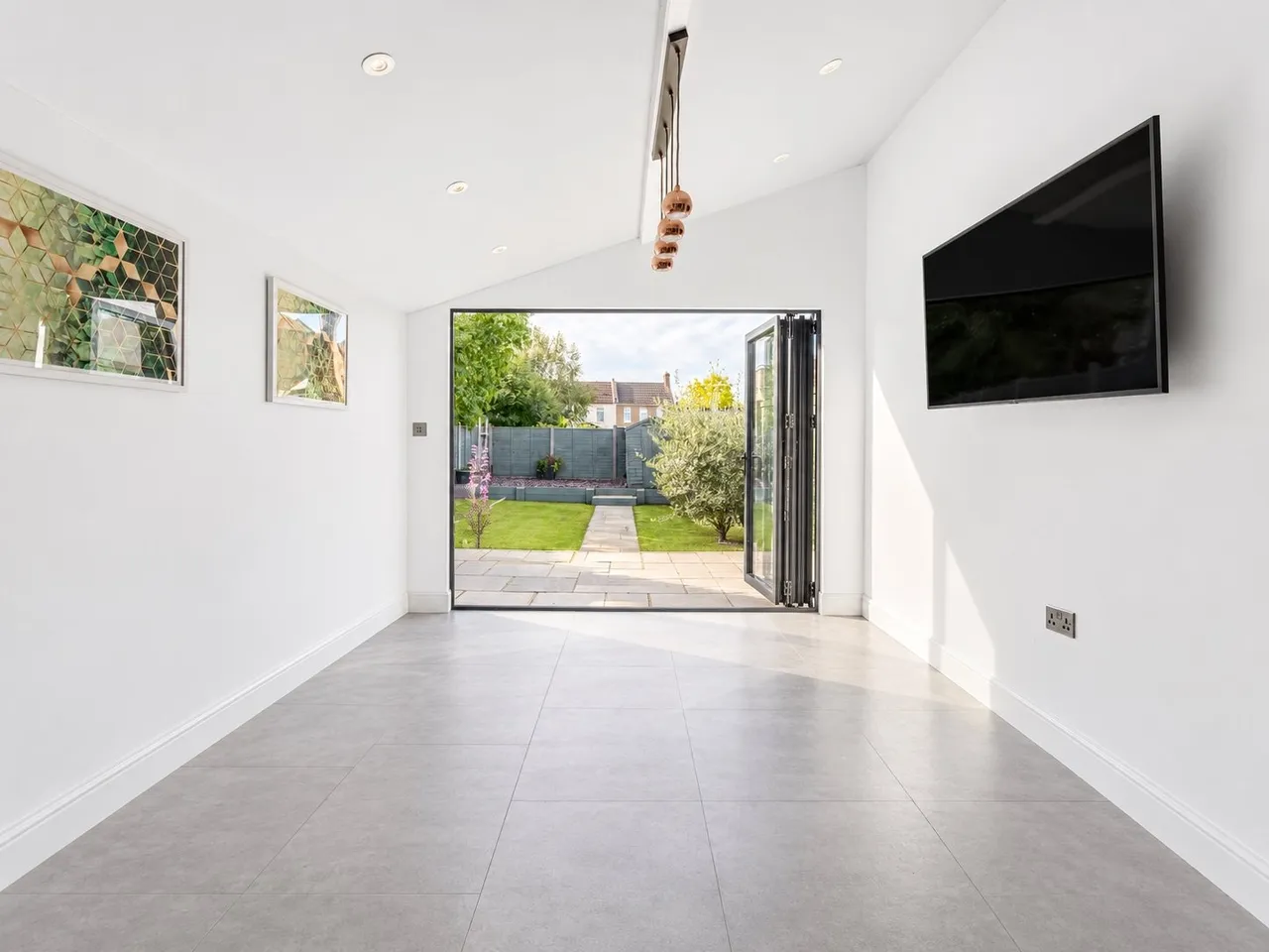 Old Road West, Gravesend, DA11, photo 12