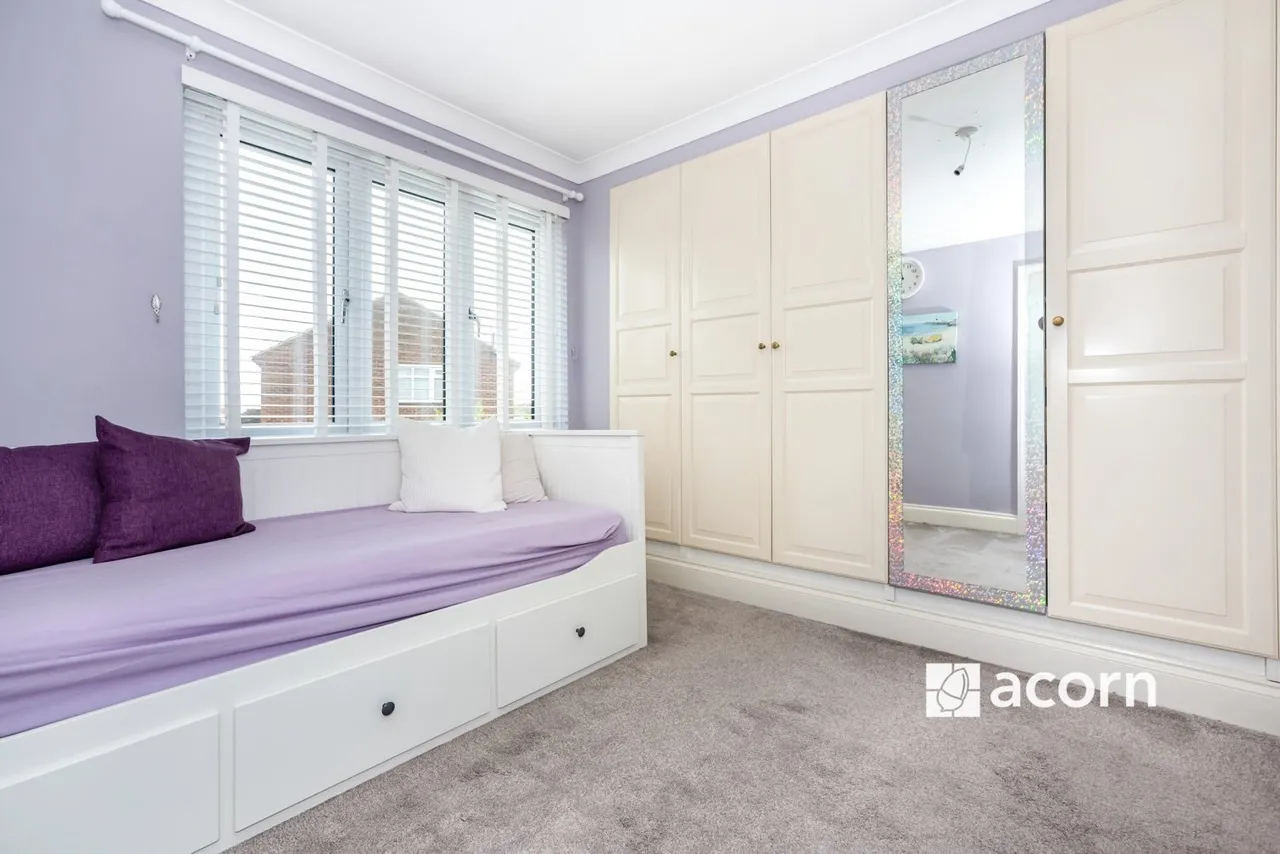 Summerhouse Drive, Dartford, DA2, photo 9