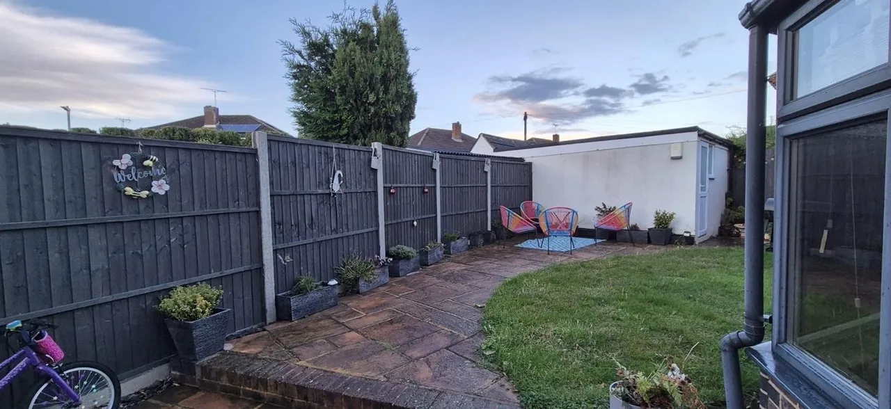 Summerhouse Drive, Dartford, DA2, photo 20