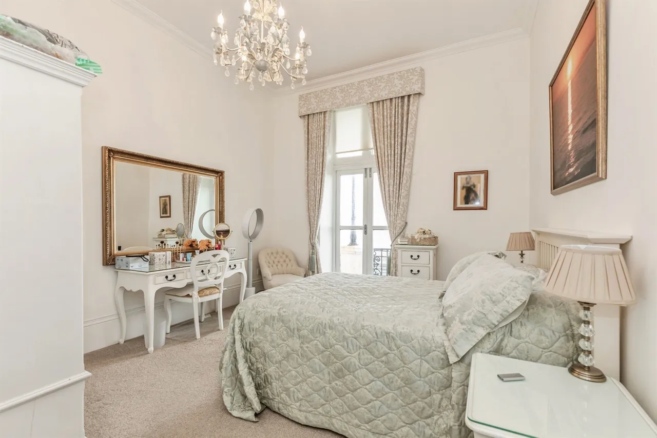 Robertson Terrace, Hastings, photo 9