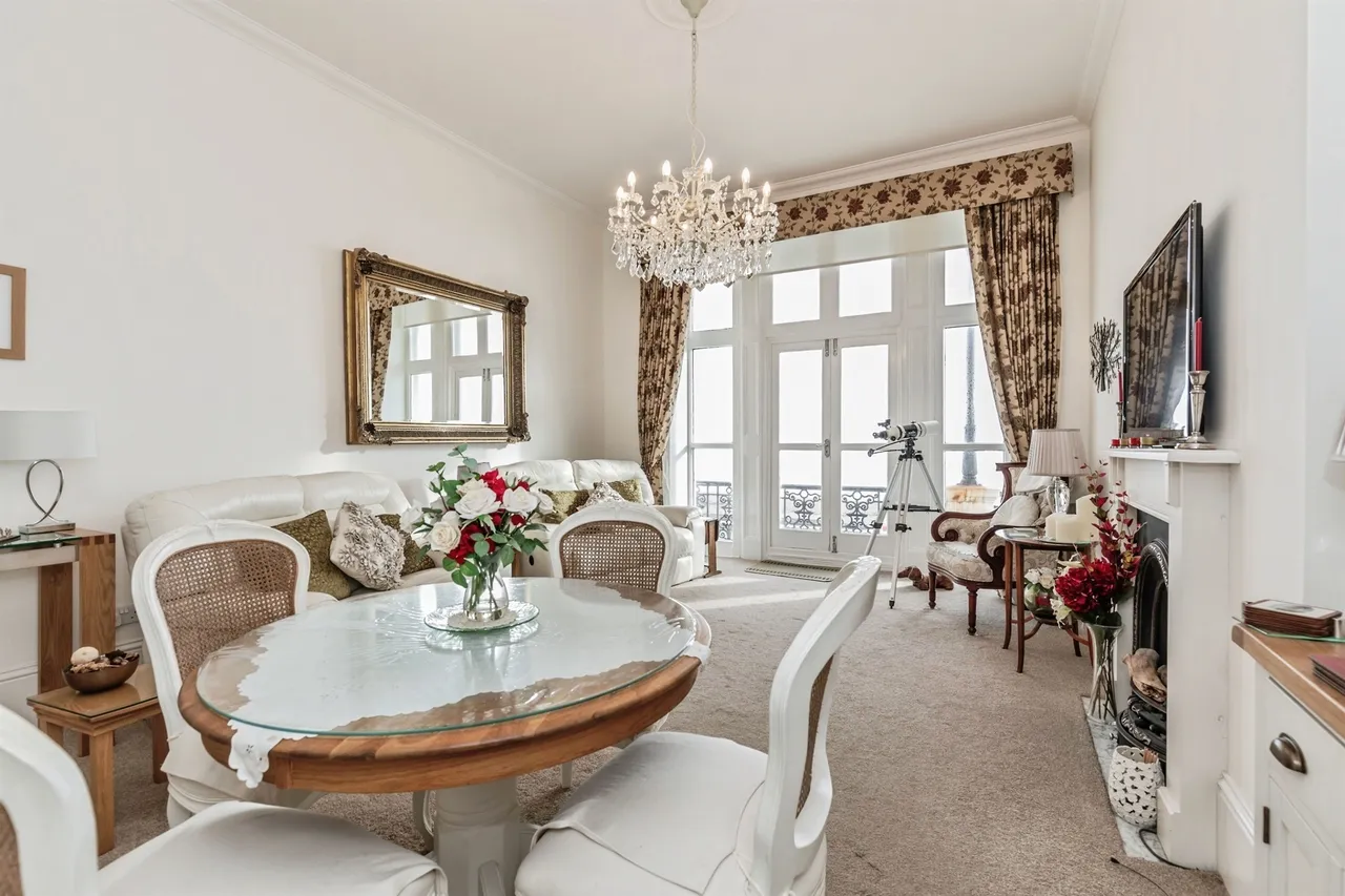 Robertson Terrace, Hastings, photo 6