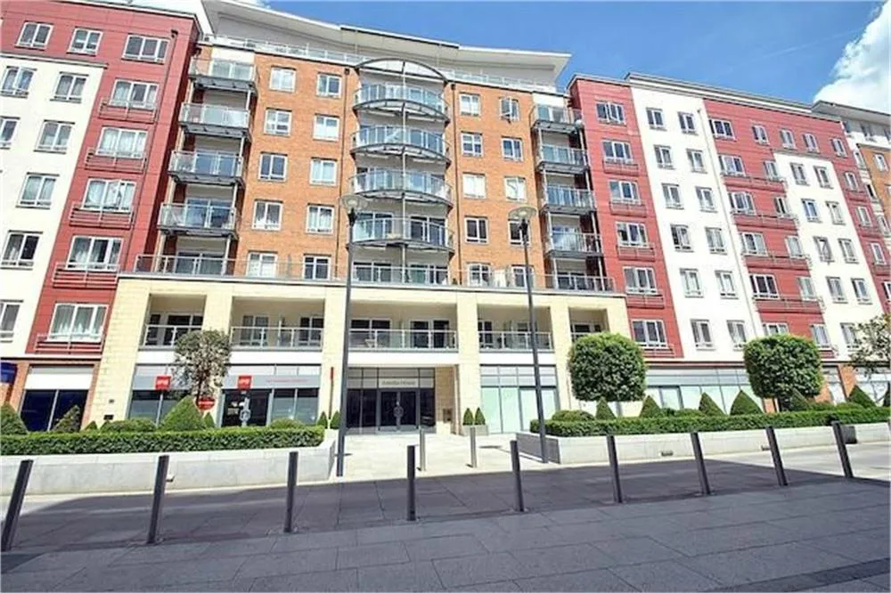 2 bed flat for sale — Amelia House, Boulevard Drive, Colindale