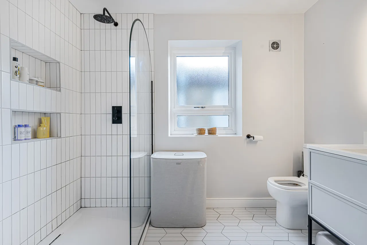 Coopersale Road, London, E9, photo 10