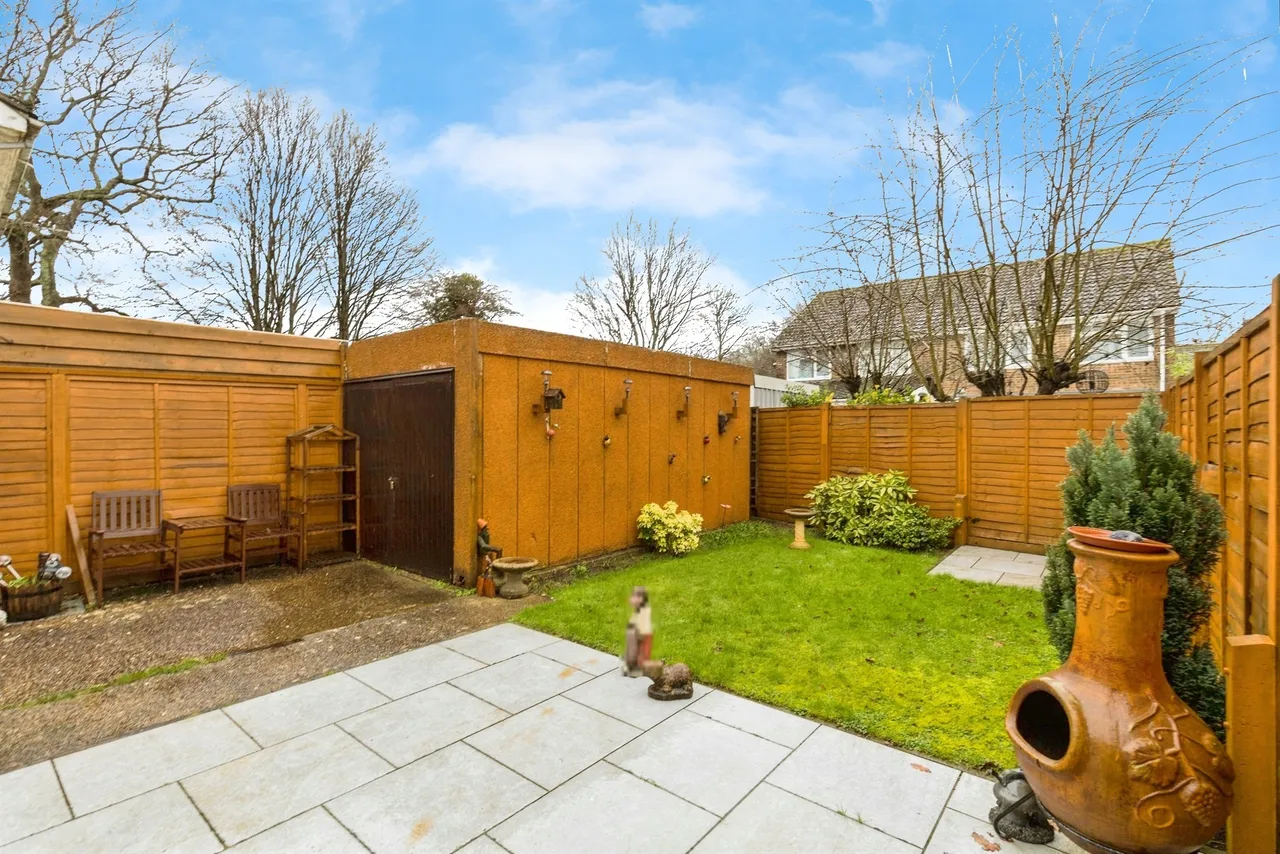 Sheppey Close, Crawley, RH11, photo 2