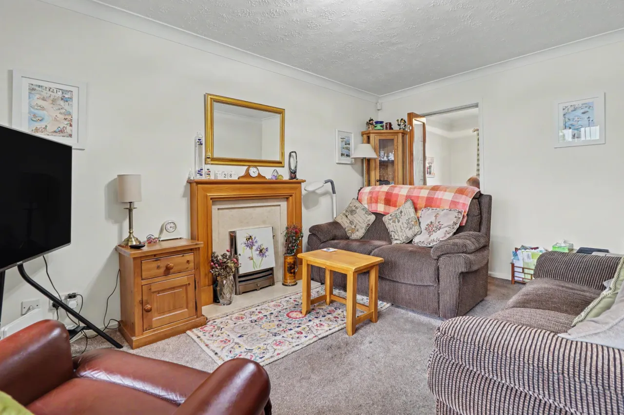 Larkin Avenue, Stoke-On-Trent, photo 12