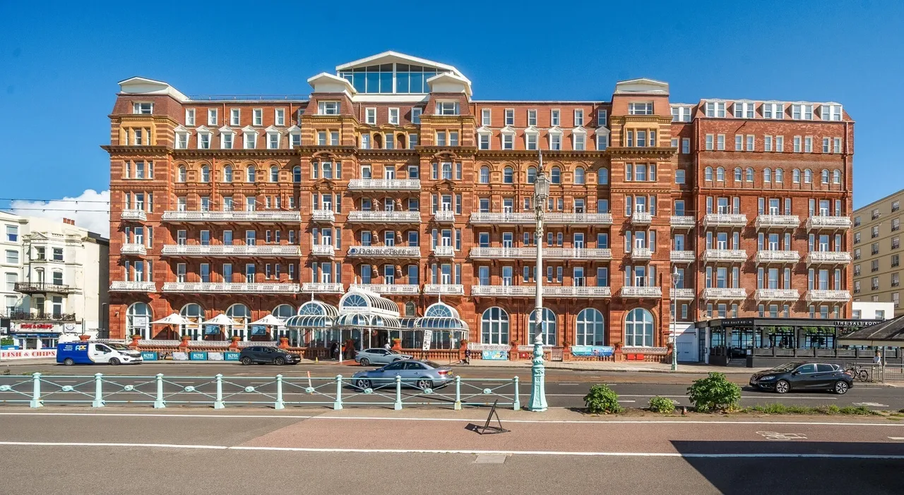 3 bed flat for sale — Kings Road, Brighton, BN1