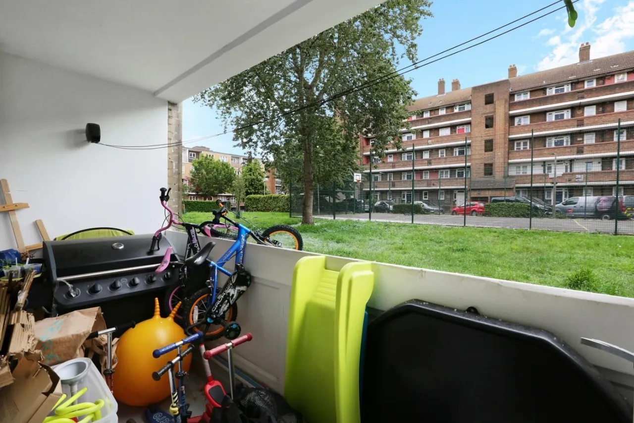 Flaxman Road, London, SE5, photo 3