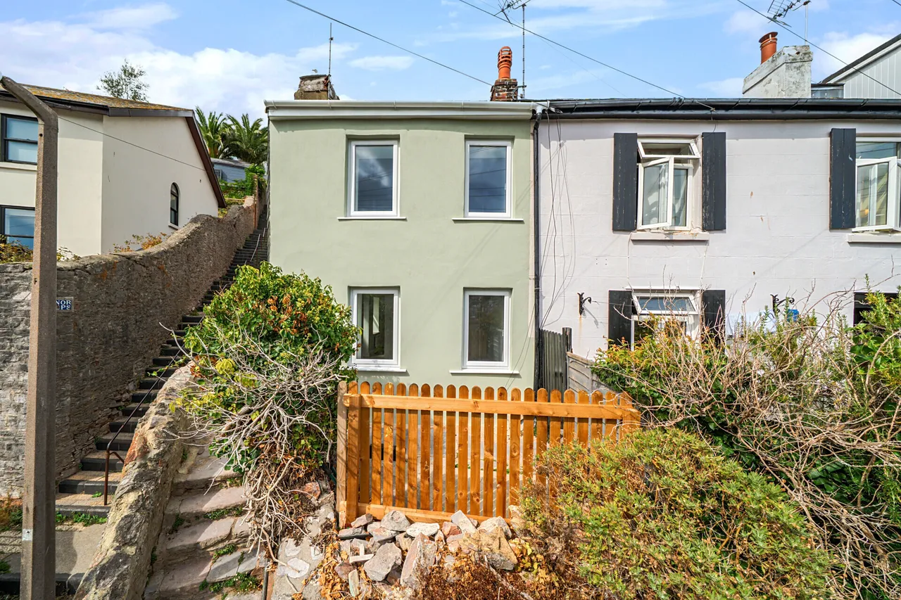 2 bed property for sale, Church Street, Brixham, TQ5