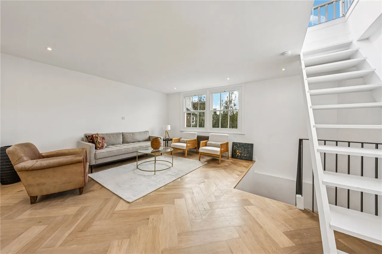 Ledbury Road, London, W11, photo 2