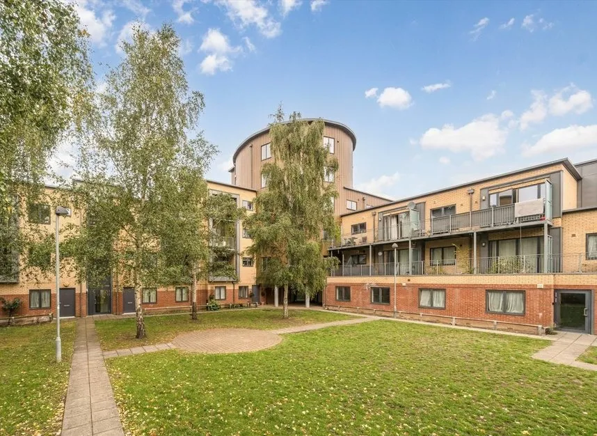 2 bed flat to rent — Ladywell Road, Lewisham, SE13
