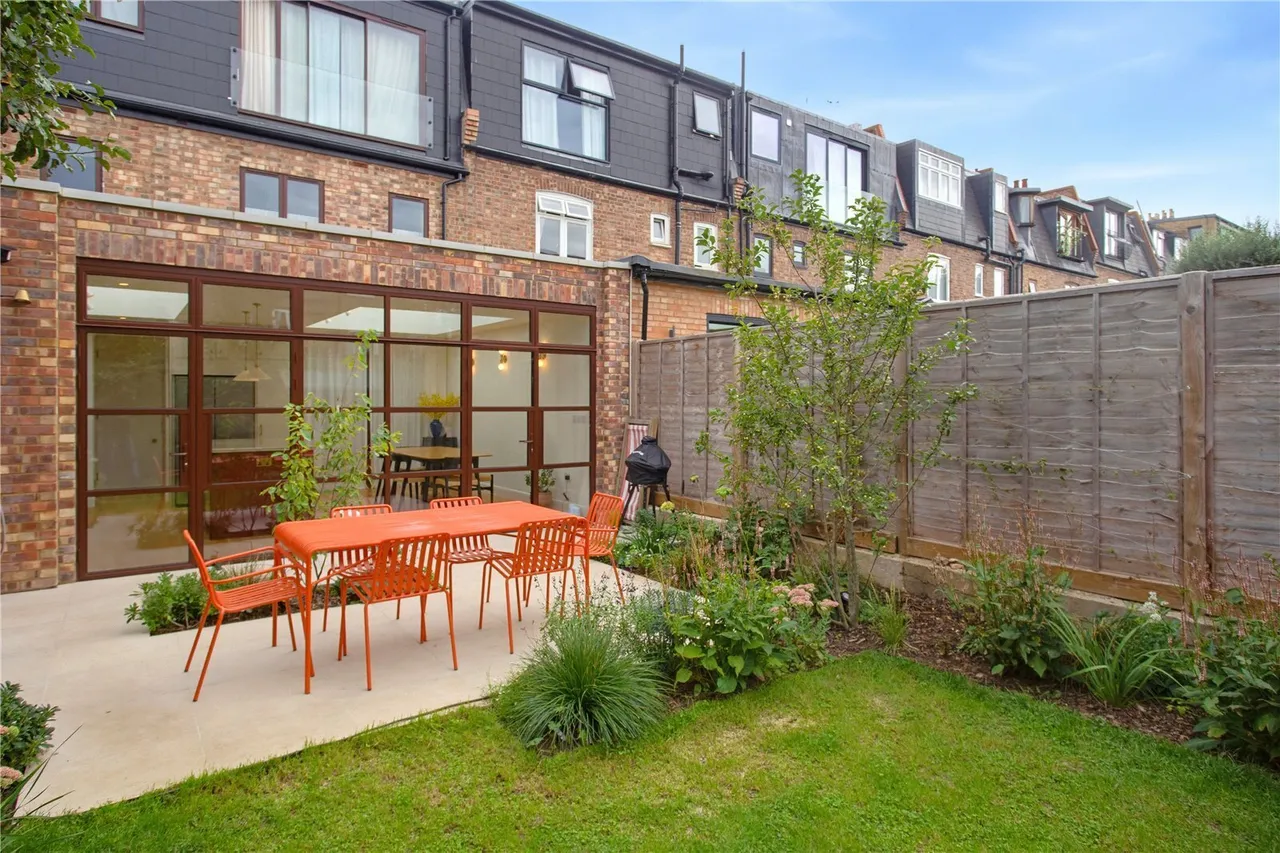 Fernside Road, London, SW12, photo 14