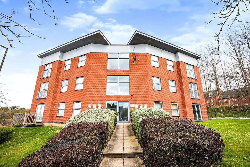 2 bed flat to rent, Occupation Lane, Woodville, DE11