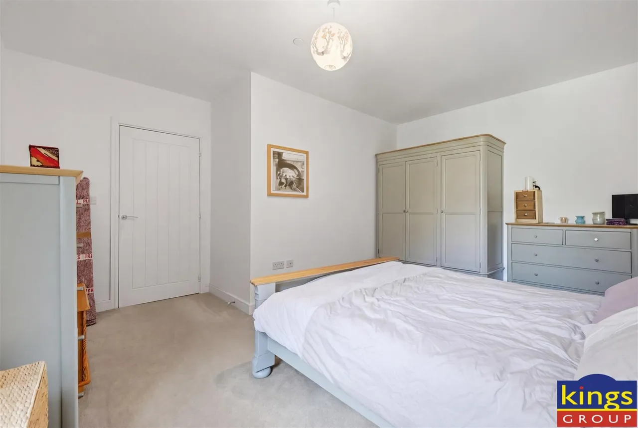 Hoffmans Road, London, photo 7