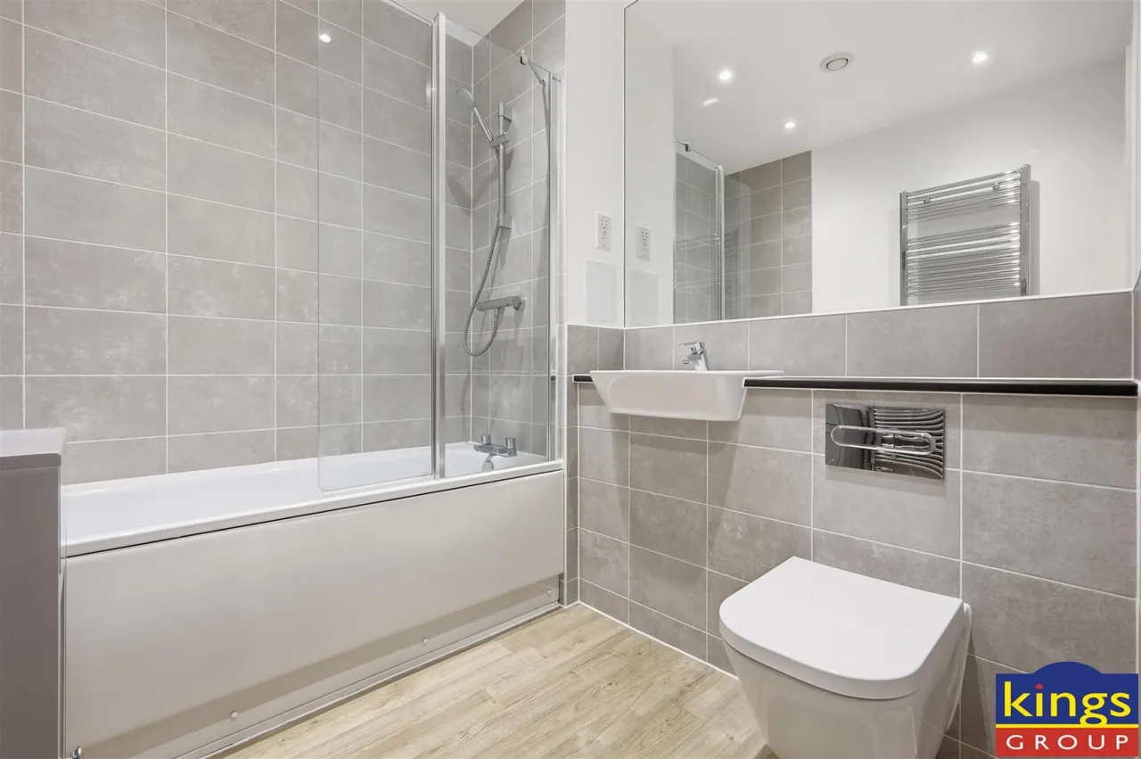 Hoffmans Road, London, photo 10