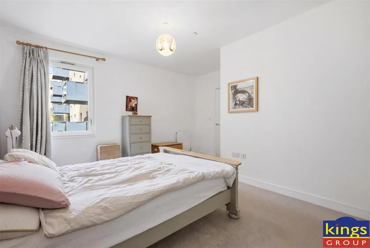 Hoffmans Road, London, photo 8
