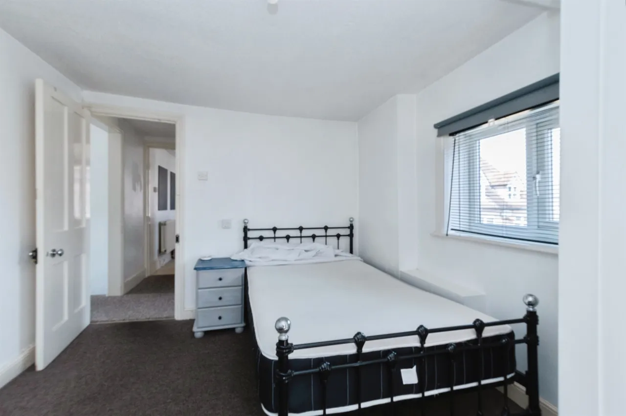 Kemp Road, Bournemouth, photo 12