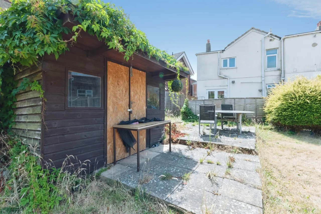 Kemp Road, Bournemouth, photo 10
