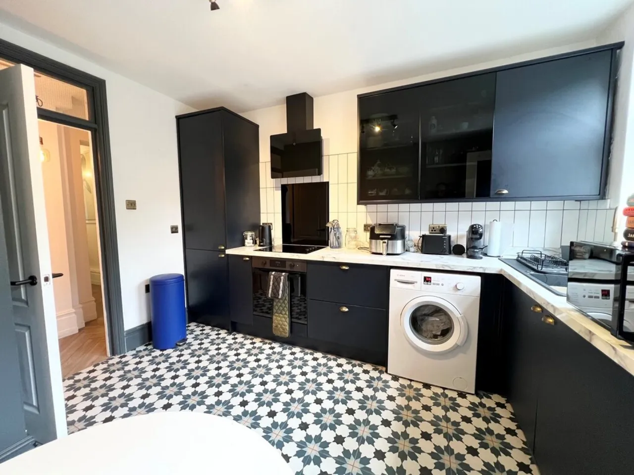 Sanderstead Road, Sanderstead, Surrey, photo 4