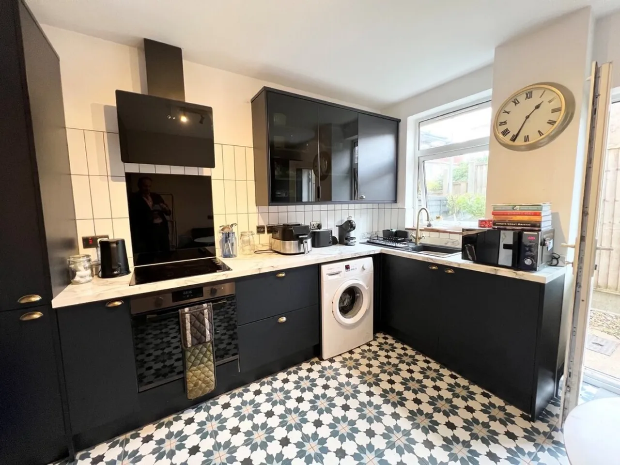 Sanderstead Road, Sanderstead, Surrey, photo 5