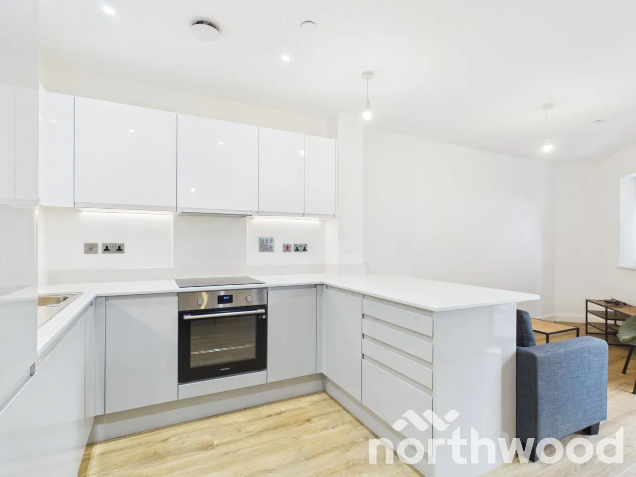 Victoria Road, Ashford, TN23, photo 2