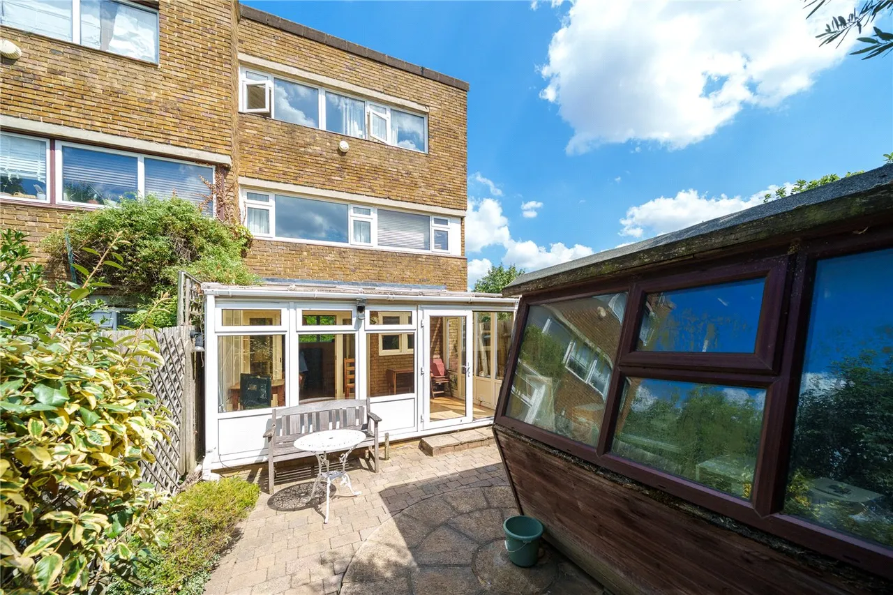 Kingslawn Close, London, SW15, photo 11