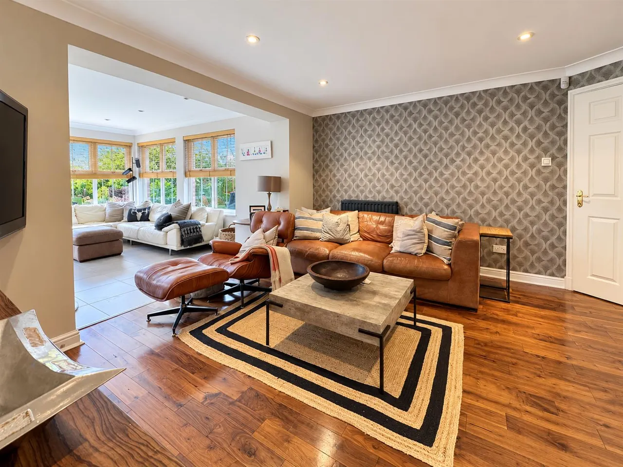 Royal Gardens, Bothwell, G71, photo 5
