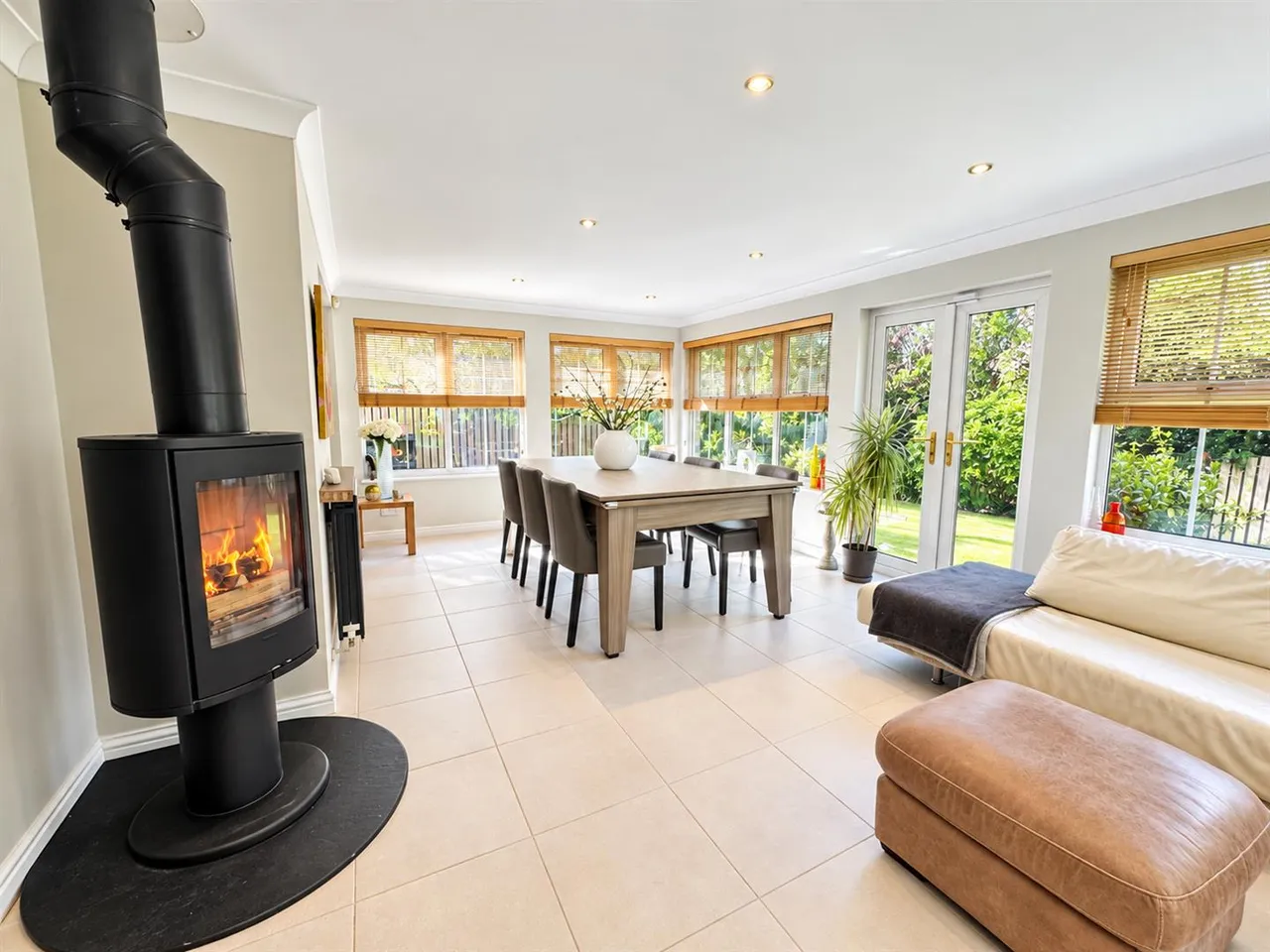 Royal Gardens, Bothwell, G71, photo 9