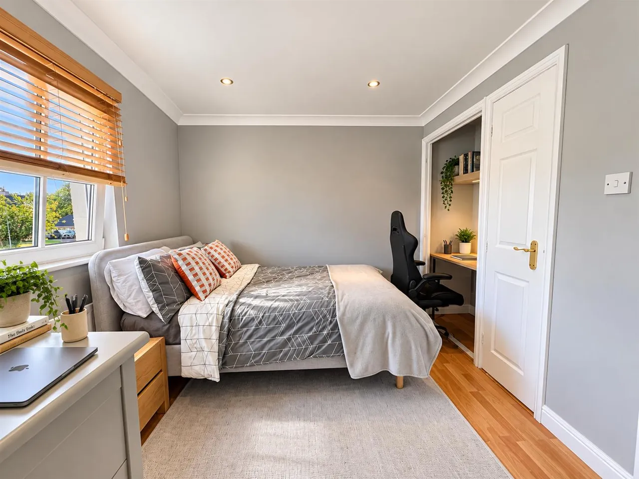 Royal Gardens, Bothwell, G71, photo 21