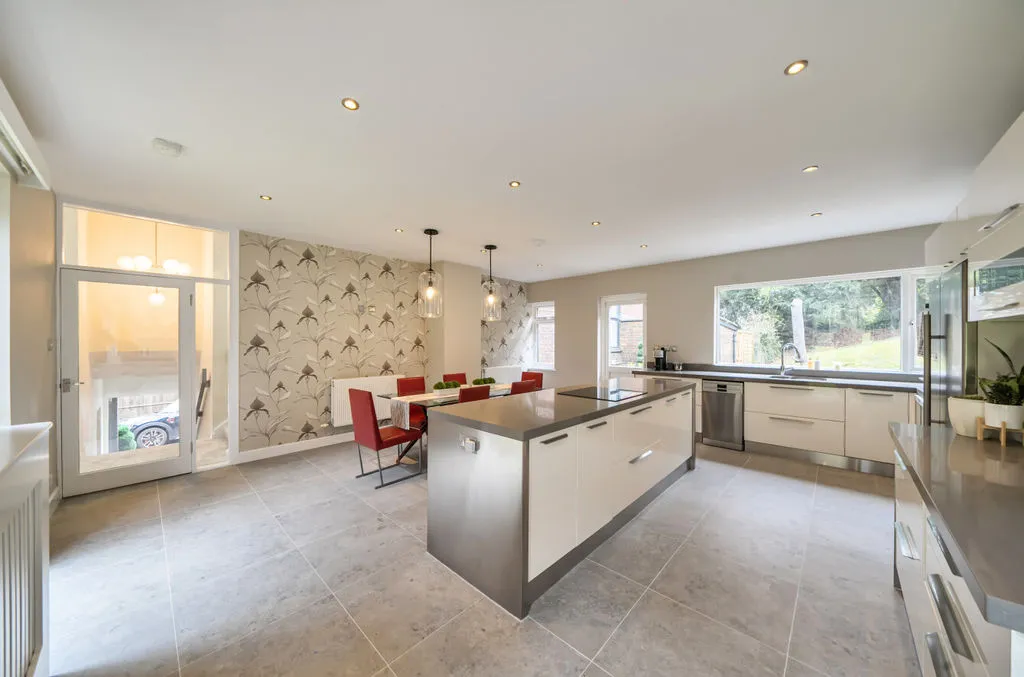 Hartley Hill, Purley CR8 4EL, photo 5
