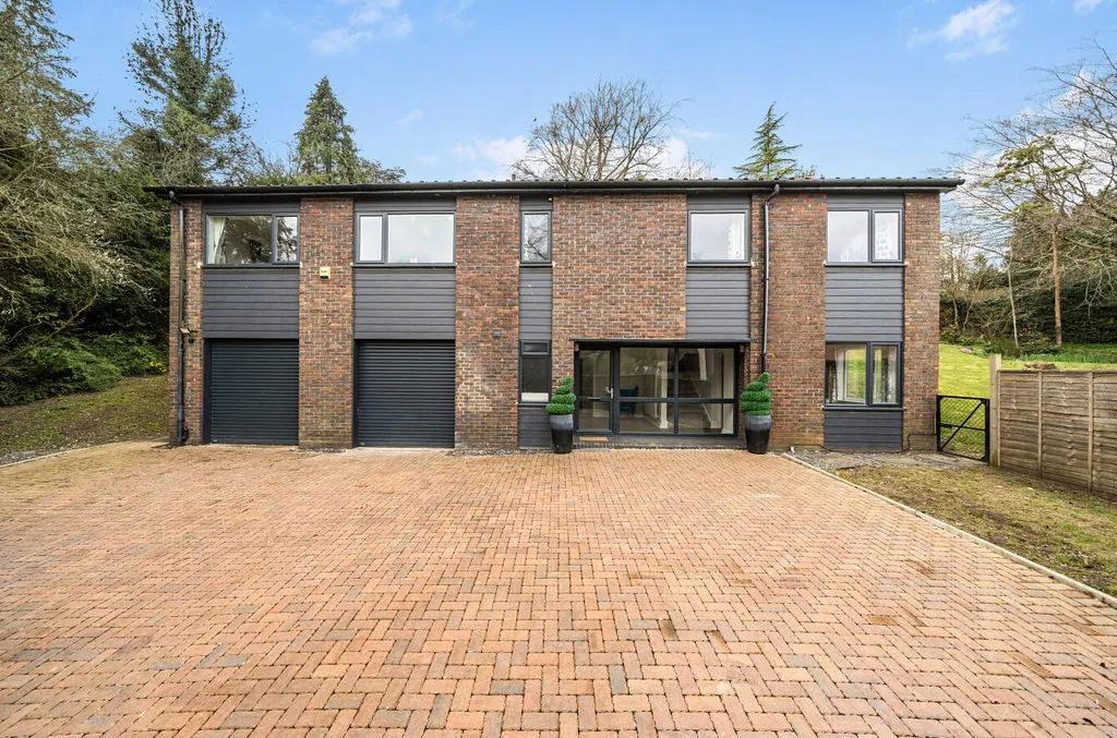 Hartley Hill, Purley CR8 4EL, photo 4