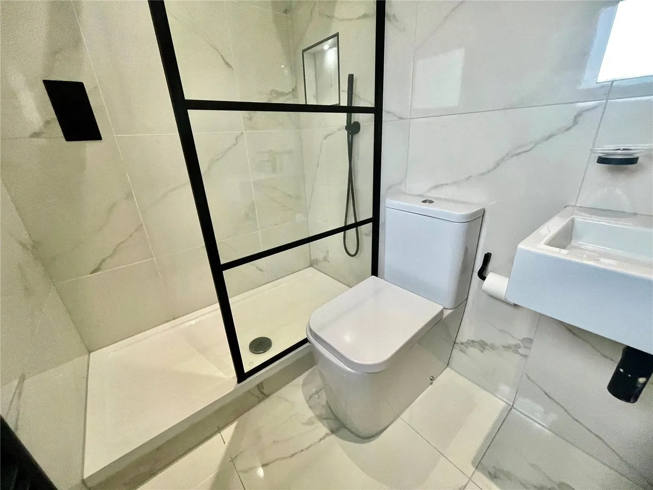 Glovers Court, Preston, PR1, photo 11