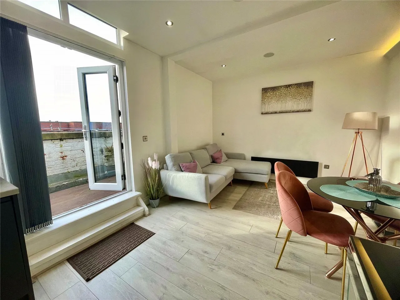 Glovers Court, Preston, PR1, photo 4