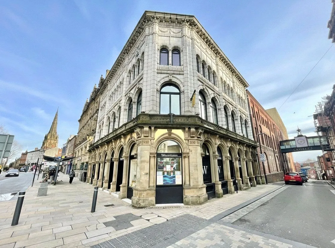 2 bed flat for sale, Glovers Court, Preston, PR1
