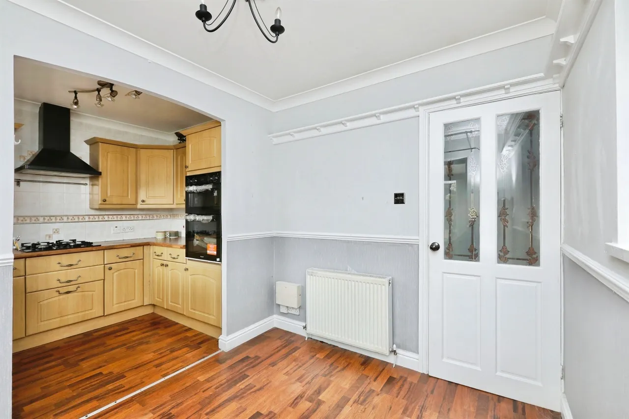 Thornhill Road, Harworth, Doncaster, photo 12