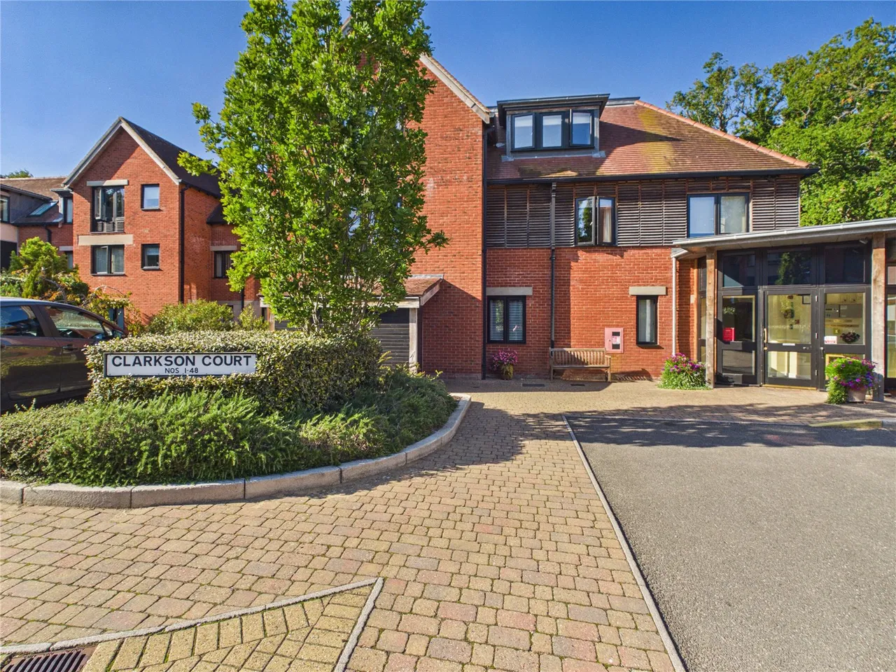 1 bed upper floor for sale, Ipswich Road, Woodbridge, IP12