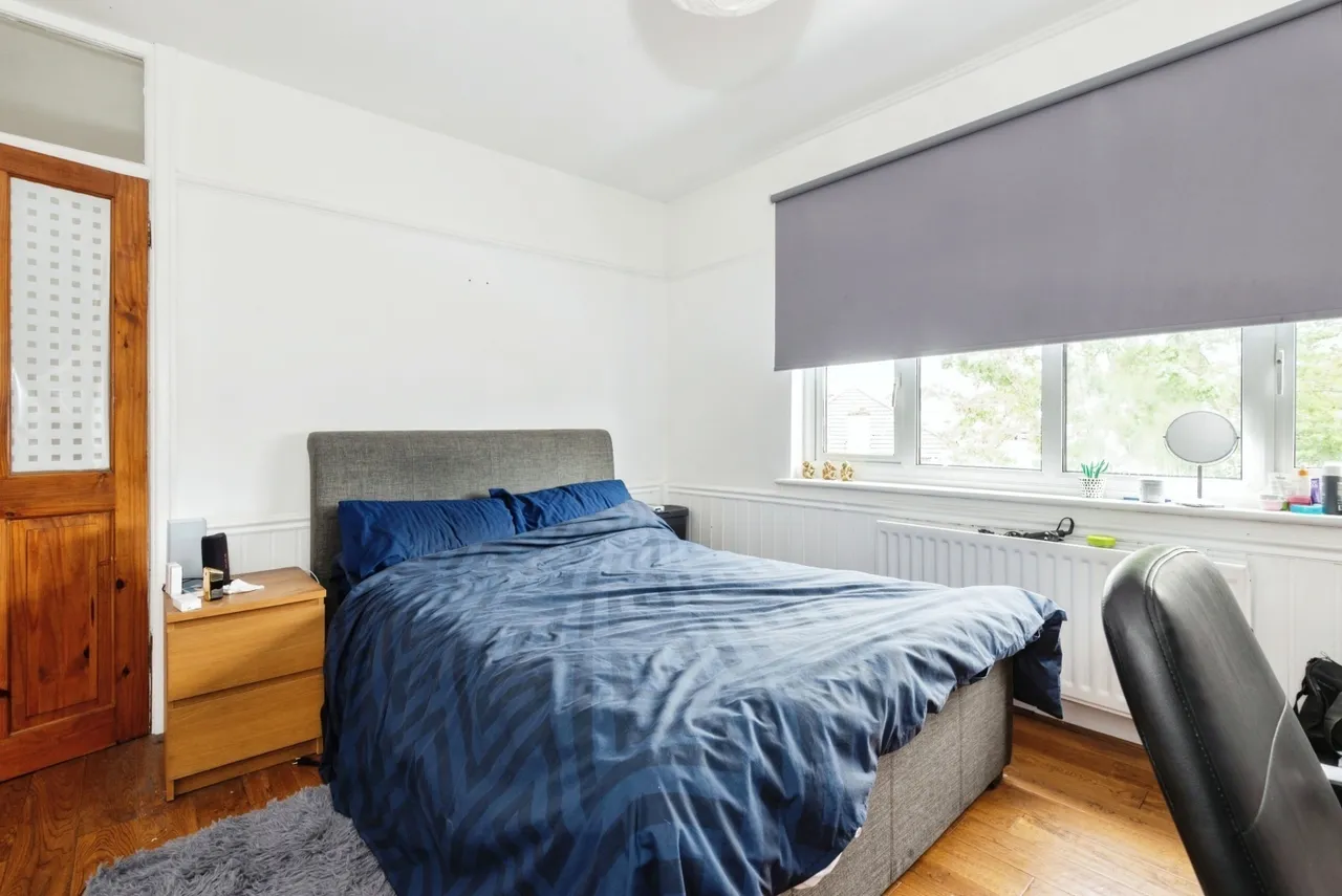 Cobham Road, Fetcham, KT22, photo 6