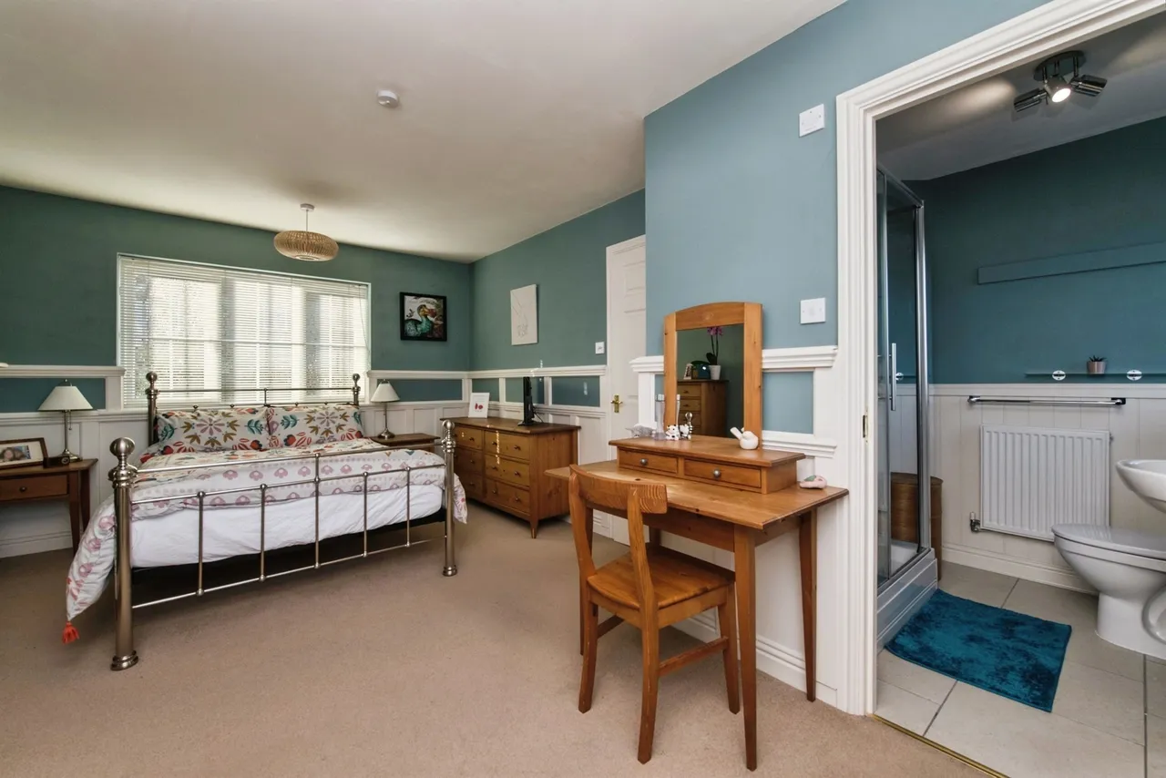 Flax Meadow Lane, Axminster, EX13, photo 10