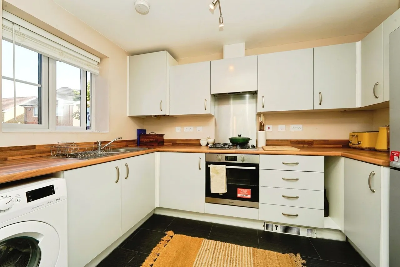 Poppy Drive, Cheltenham, GL52, photo 4
