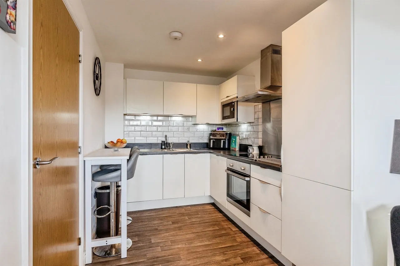 Whitchurch Lane, Bristol, BS14, photo 5