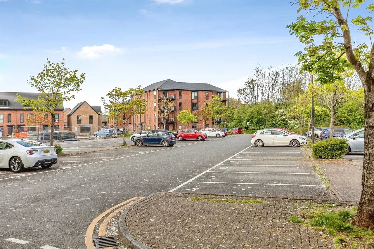 Whitchurch Lane, Bristol, BS14, photo 10