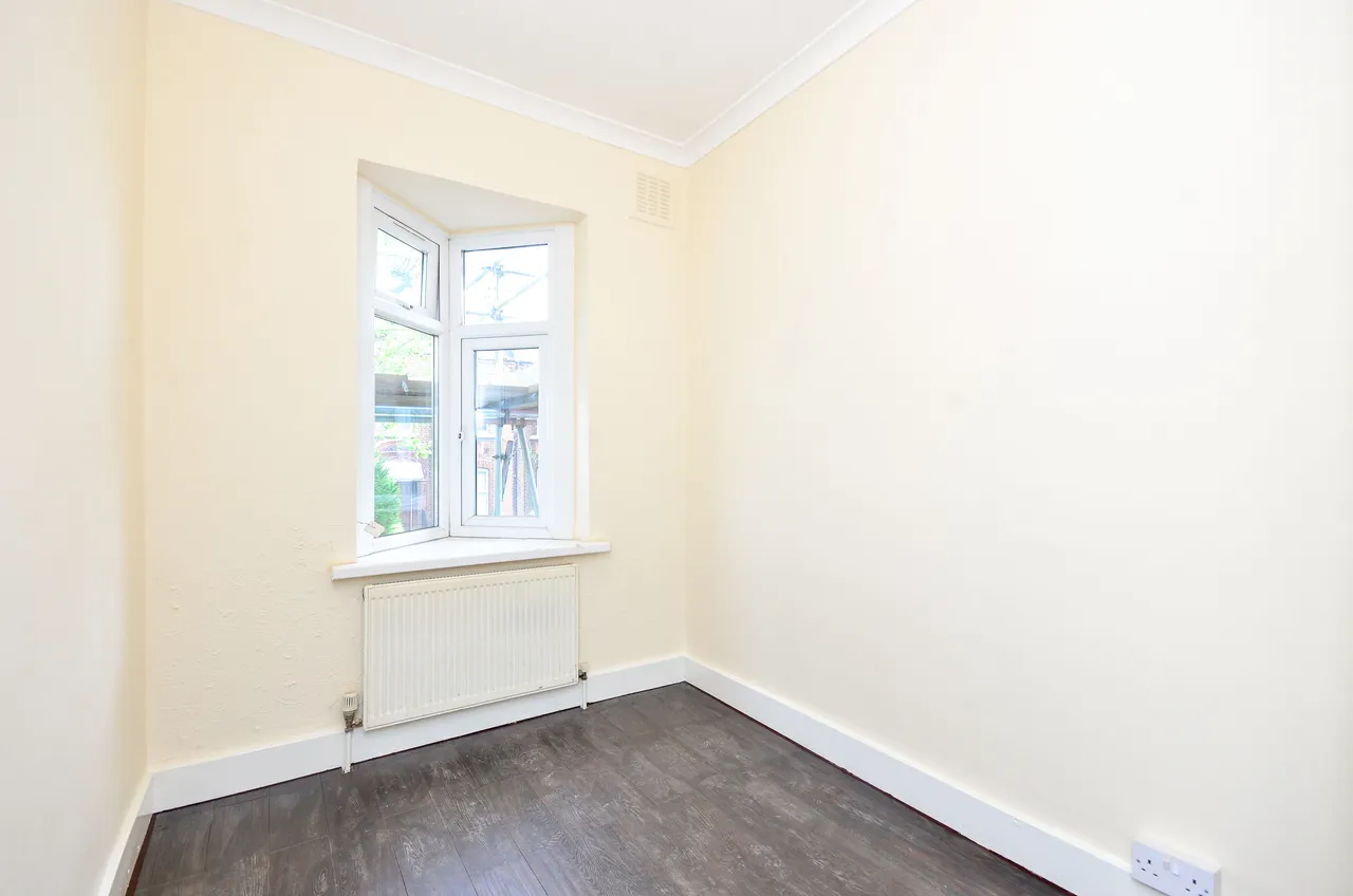 64 Terrace Road, London, photo 4