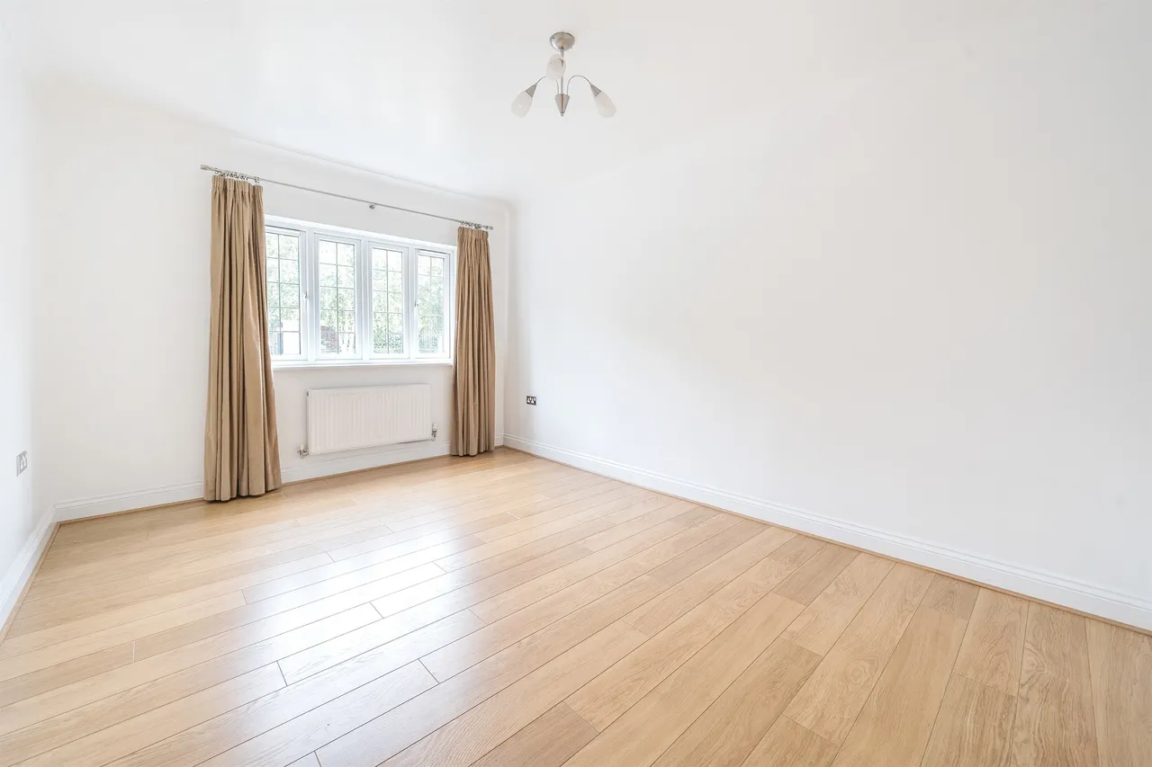 Shoppenhangers Road, Maidenhead, photo 9